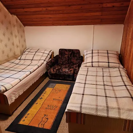 Pipacs Nyaralo Bb Feriehus Balatonboglár